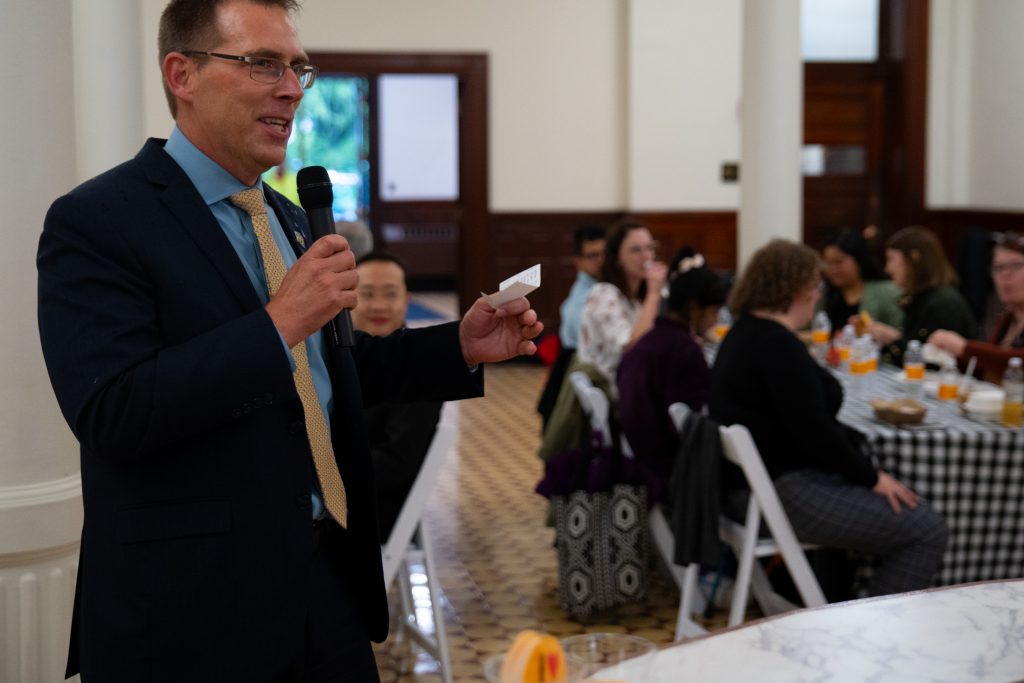 Provost Martens speaking to faculty at Kickoff event.