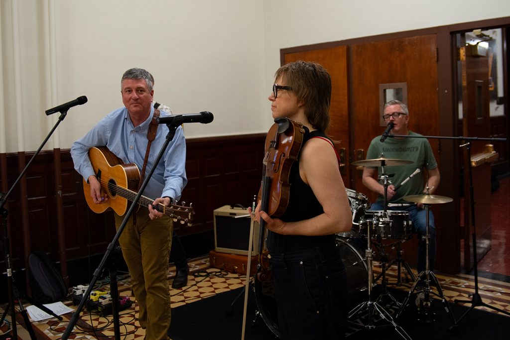 Threshers Union entertained Jesse Hall .