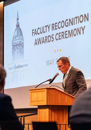 Provost Martens at the Faculty Recognition Awards