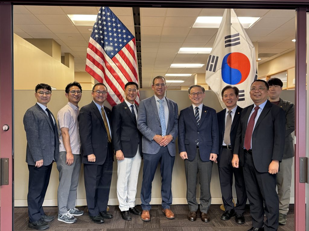 Delegates from GNU in South Korea visit Mizzou 